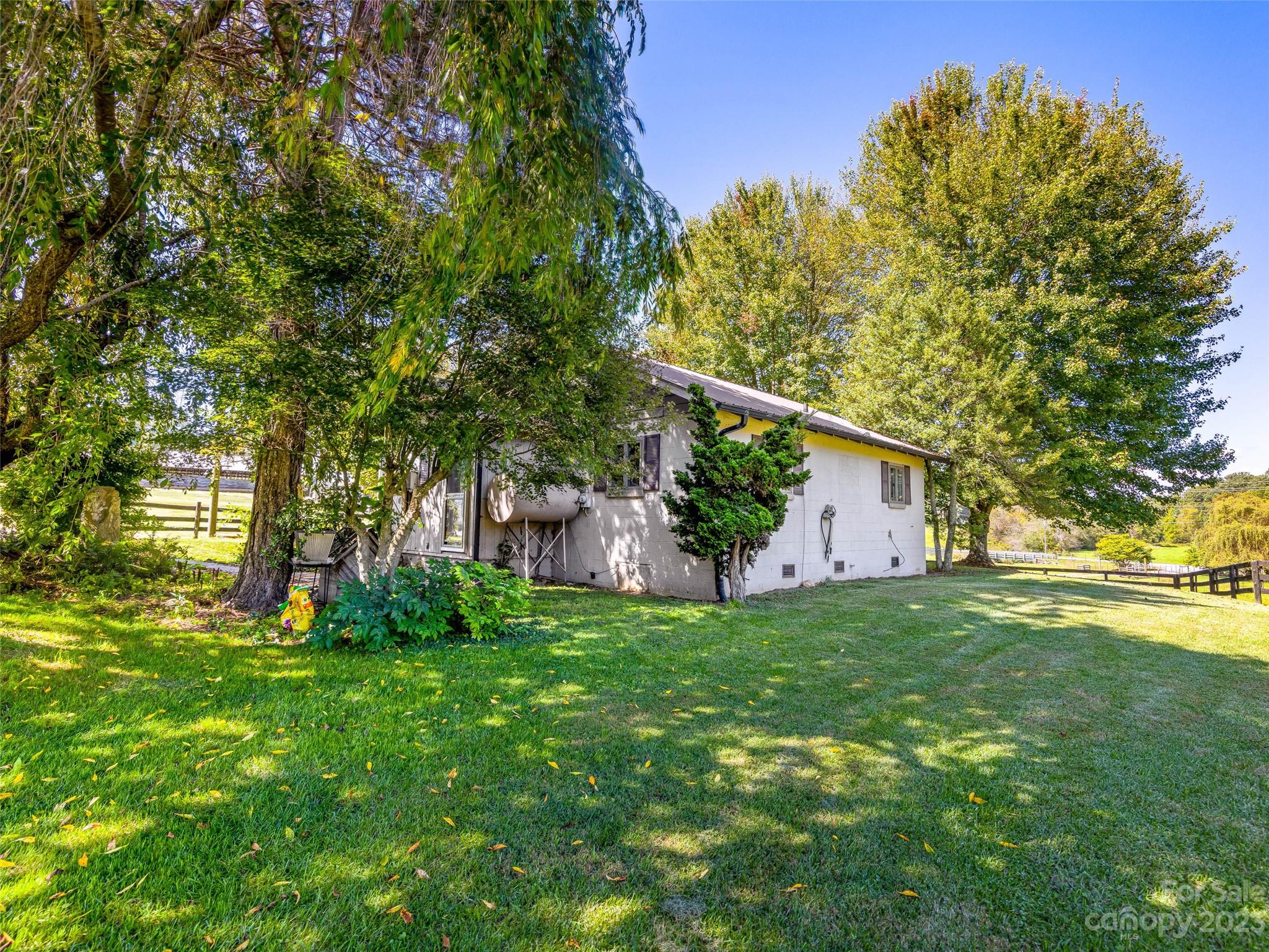 192 Ratcliff Cove Road Waynesville NC 28786