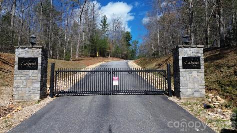 91 West Lake Road Marion NC 28752