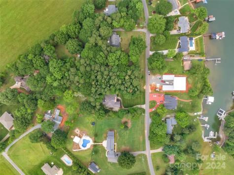 15925 Henry Lane Huntersville NC 28078