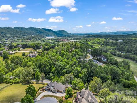 65 Bradford Vistas Vista Fletcher NC 28732