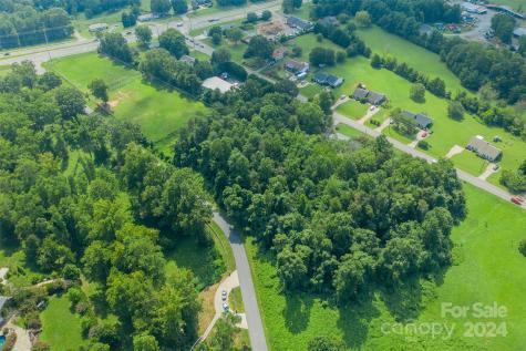 121 Poplar Grove Road Mooresville NC 28117