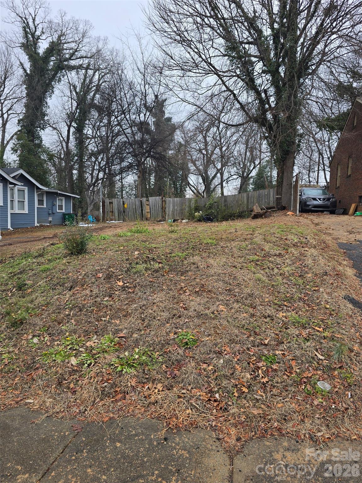 320 Woodvale Place Charlotte NC 28208