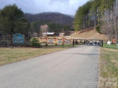 99999 Big Rock Creek Drive Bakersville NC 28705
