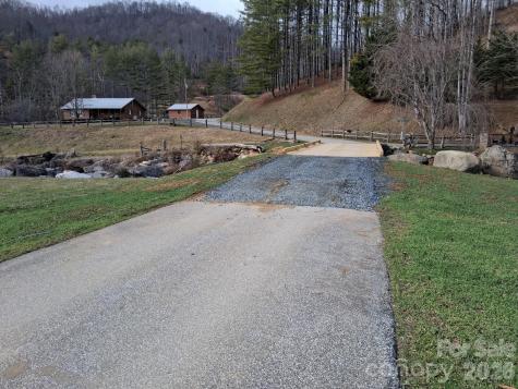 99999 Big Rock Creek Drive Bakersville NC 28705