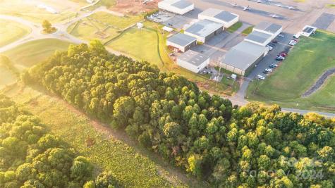 130 Aviation Drive Statesville NC 28677
