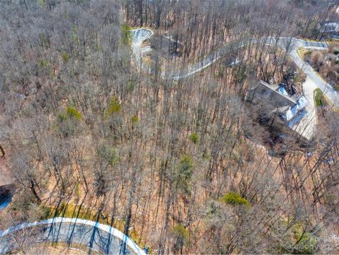 102 Bollers Knob Lane Hendersonville NC 28739