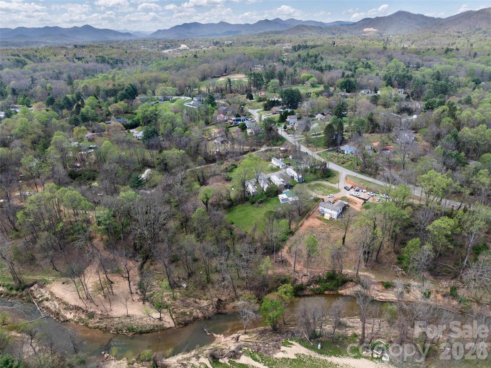 648 & 99999 Sand Hill Road Asheville NC 28806