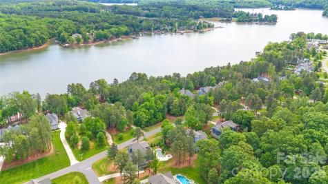 213 Cape August Place Belmont NC 28012