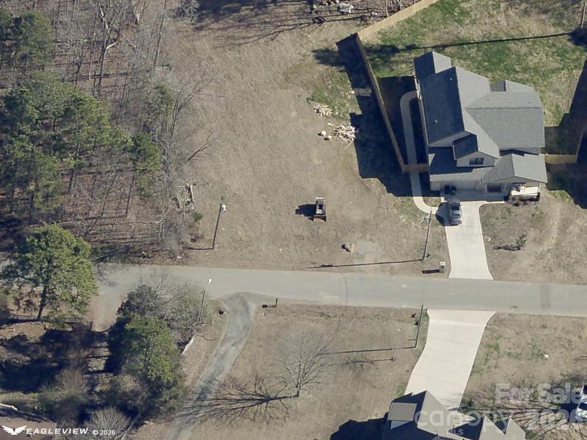 2006 Grace Lane Charlotte NC 28262