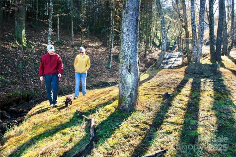2.32 Acres Lot 72 Round Mountain Parkway Lenoir NC 28645