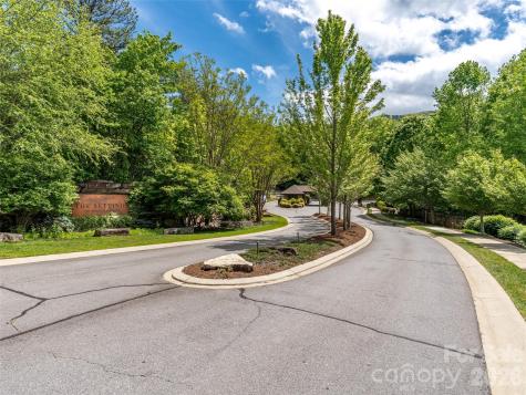 9 Crockett Ridge Road Black Mountain NC 28711