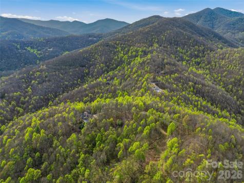 #227 Flying Dutchman Road Sylva NC 28779