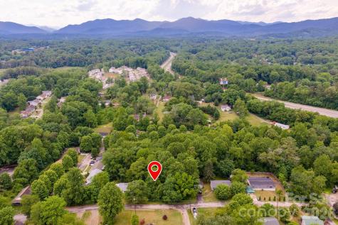 99 Maple Avenue Candler NC 28715