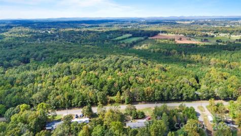 3662 Hickory Highway Statesville NC 28677