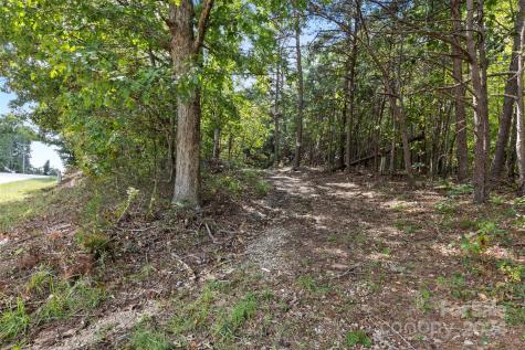 3662 Hickory Highway Statesville NC 28677