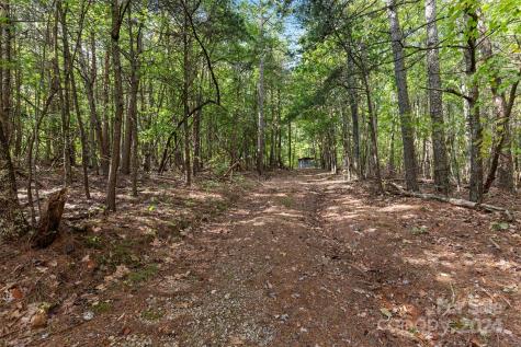 3662 Hickory Highway Statesville NC 28677