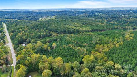 3662 Hickory Highway Statesville NC 28677