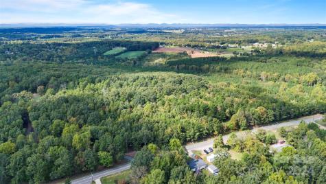 3662 Hickory Highway Statesville NC 28677