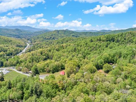 000 Gouges Creek Road Spruce Pine NC 28777