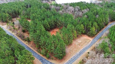 140 Riverview Drive Mooresboro NC 28114
