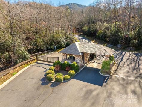 9 Settings Boulevard Black Mountain NC 28711