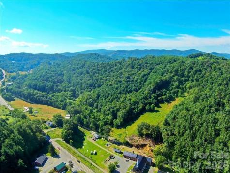 3771 Us Highway 421 Highway N Vilas NC 28692