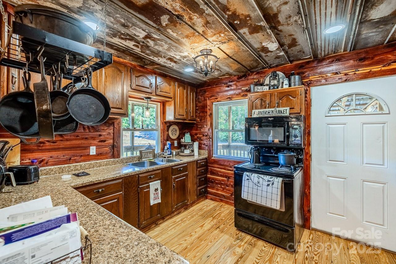 398 W V Thompson Road Rutherfordton NC 28139