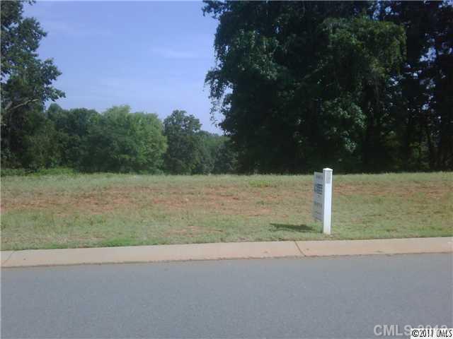 10015 Whispering Falls Avenue Charlotte NC 28227
