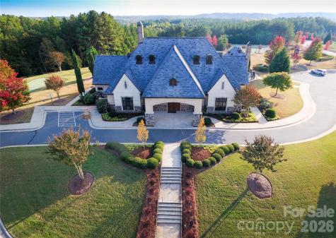 5017 Hermitage Court Belmont NC 28012