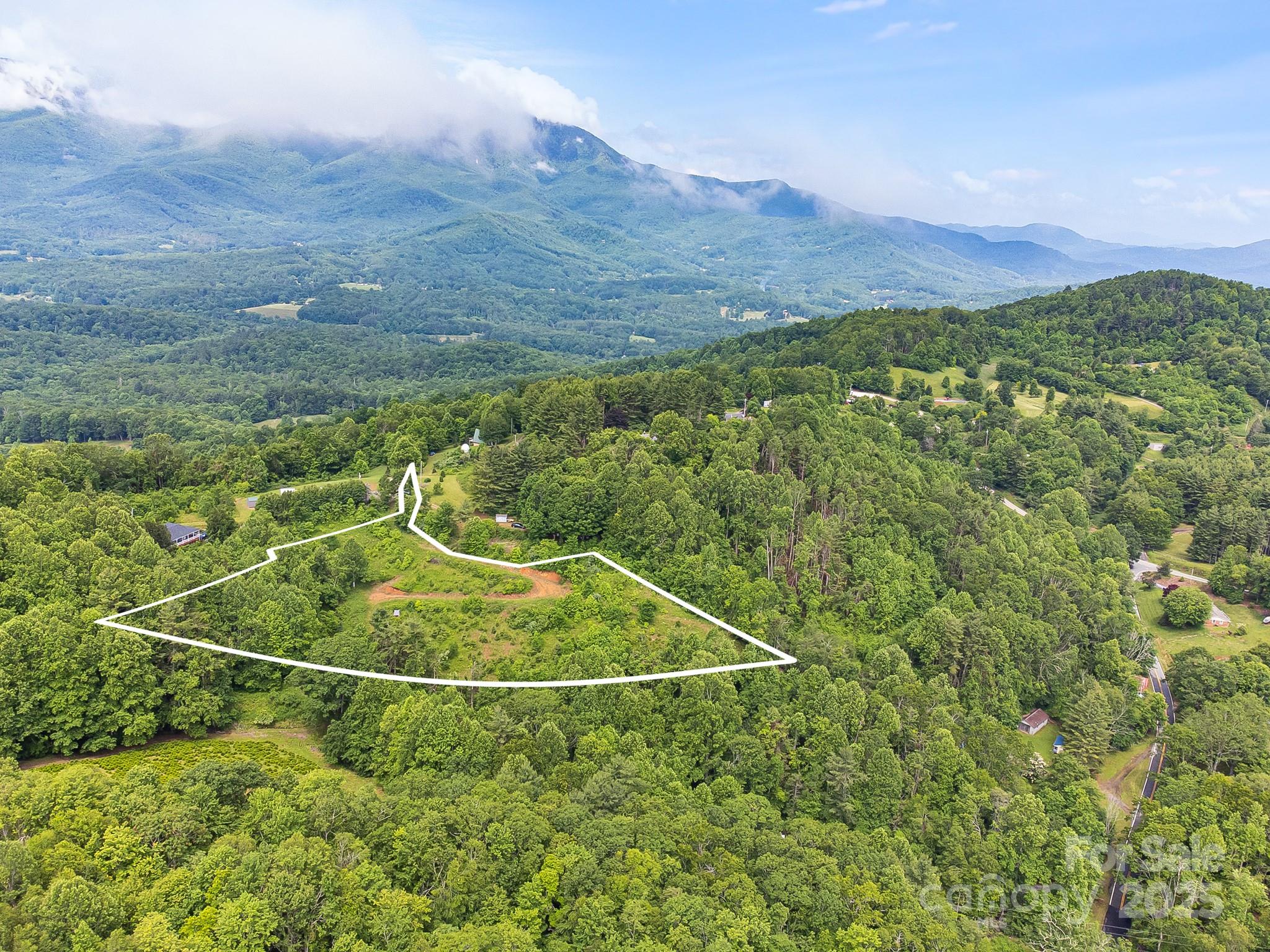 Tbd Finch Lane Burnsville NC 28714