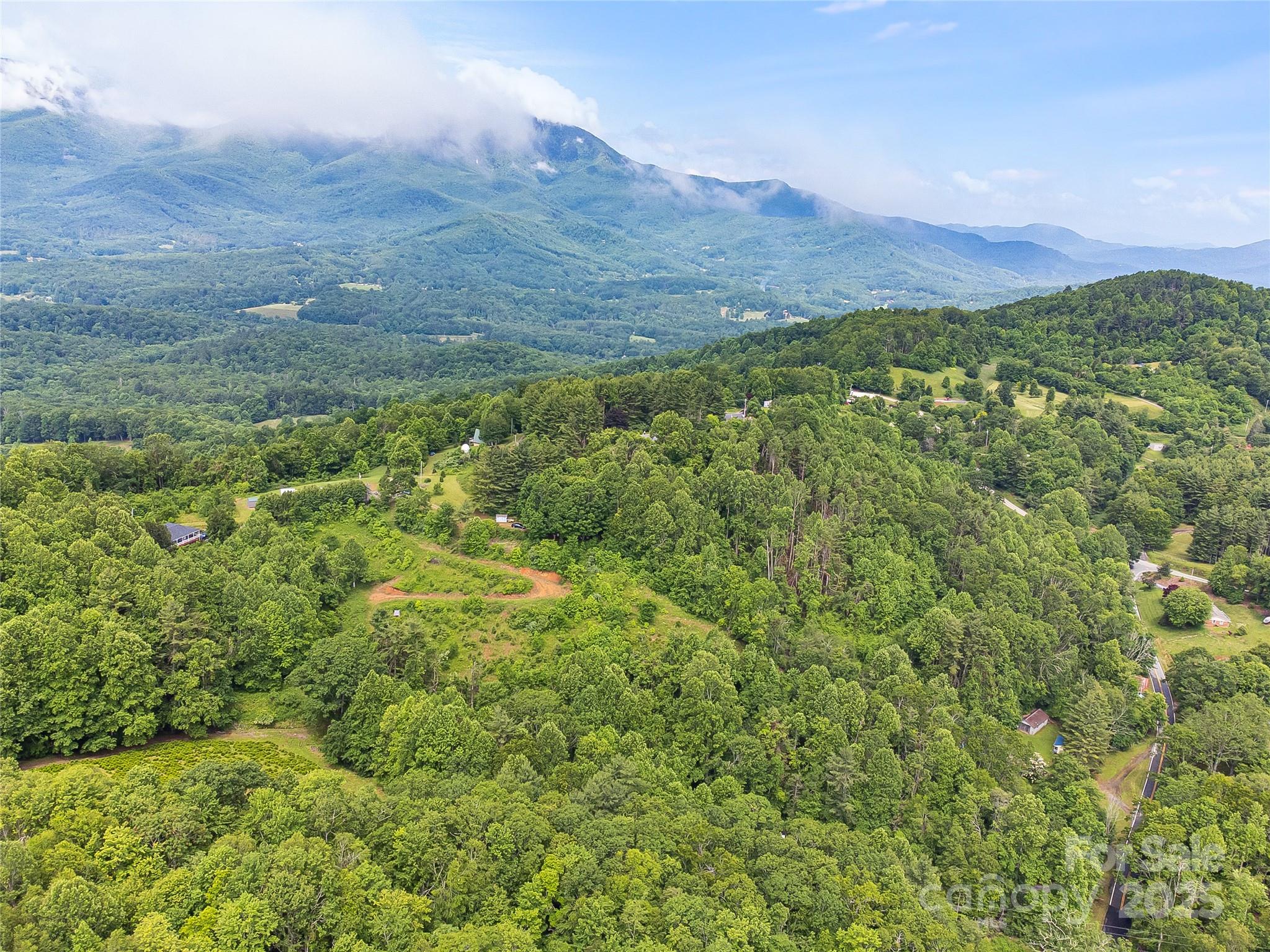 Tbd Finch Lane Burnsville NC 28714