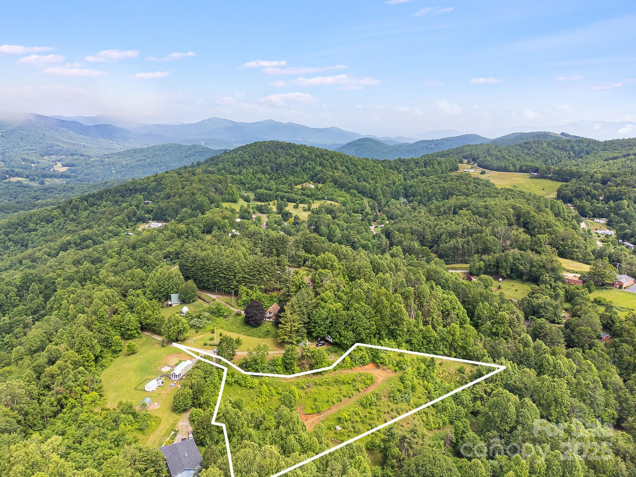 Tbd Finch Lane Burnsville NC 28714