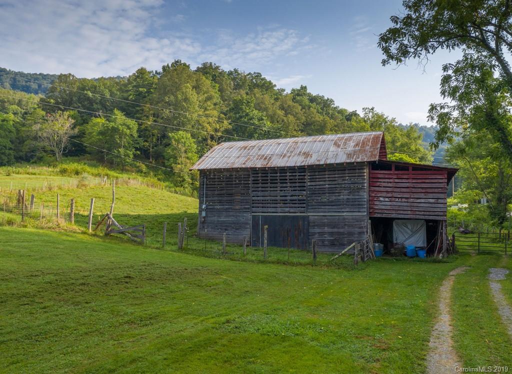 1419 Ponder Creek Road Mars Hill NC 28754