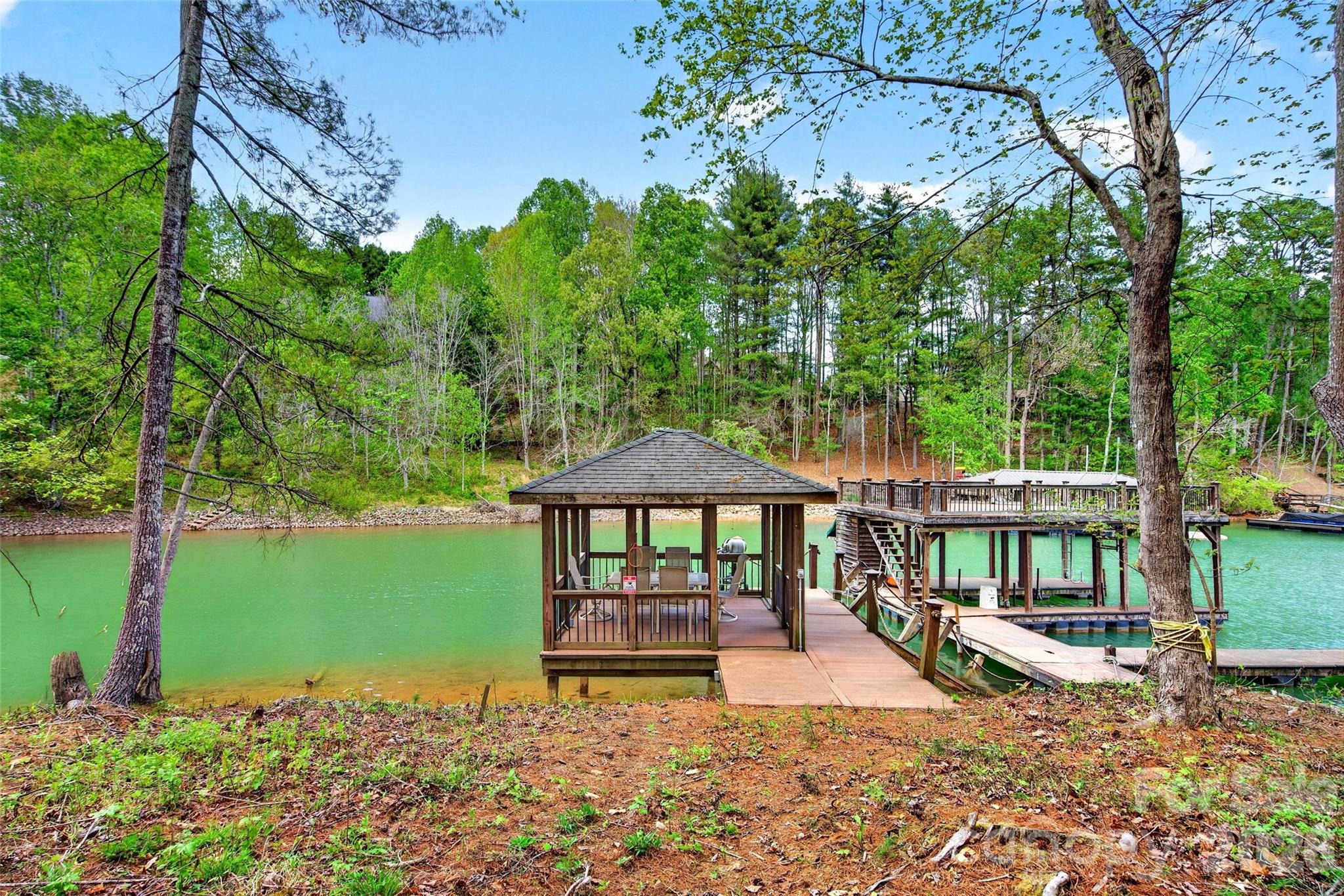 2361 Lake Forest Cove Nebo NC 28761