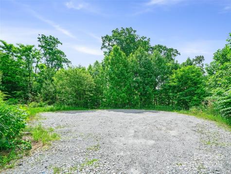 99999 Millbrae Loop N Hendersonville NC 28791