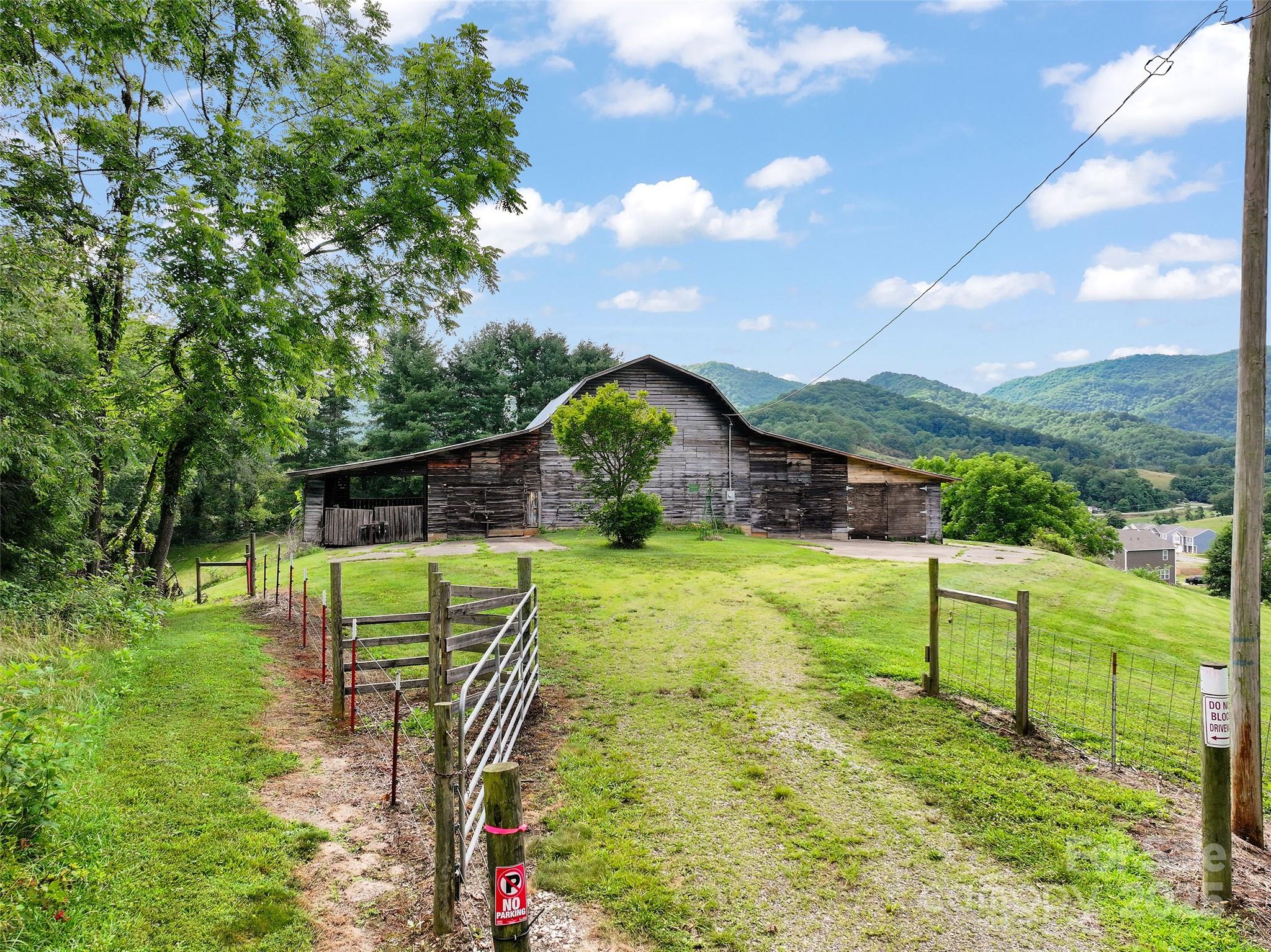 110 Allison Acres Drive Waynesville NC 28786