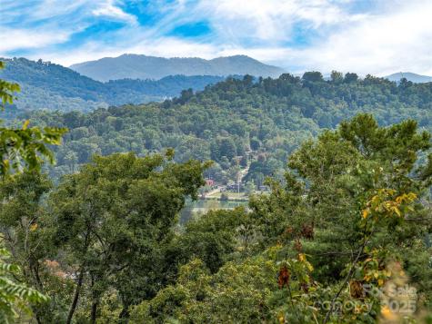 147 Senator Reynolds Road Asheville NC 28804