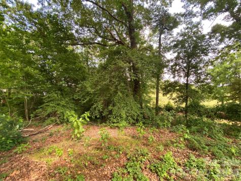 2061 Colonial Lane Hickory NC 28601