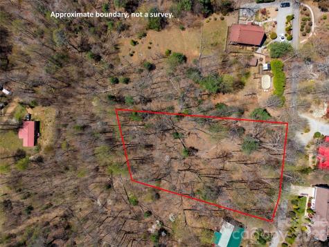 000 Glen Echo Circle Saluda NC 28773