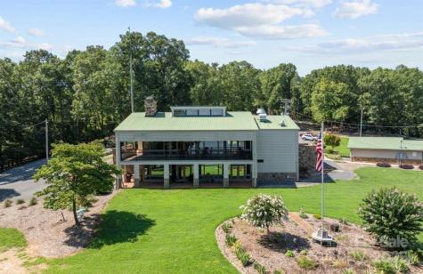 242 Creswell Road Mount Gilead NC 27306