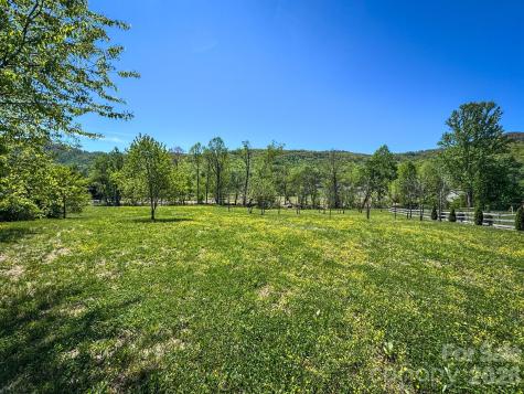 00 Walnut Valley Lane Hendersonville NC 28739