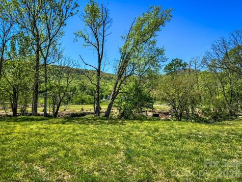 00 Walnut Valley Lane Hendersonville NC 28739