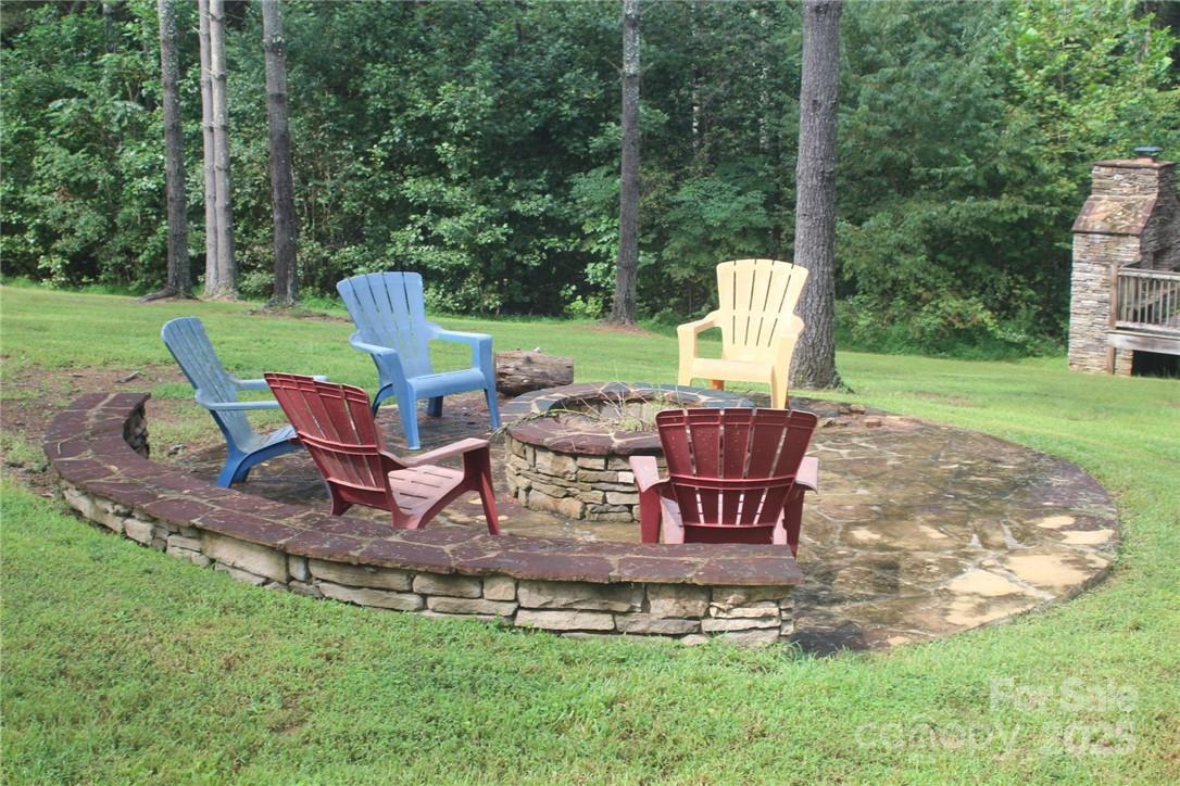 1168 Lakeside Way NW Valdese NC 28690