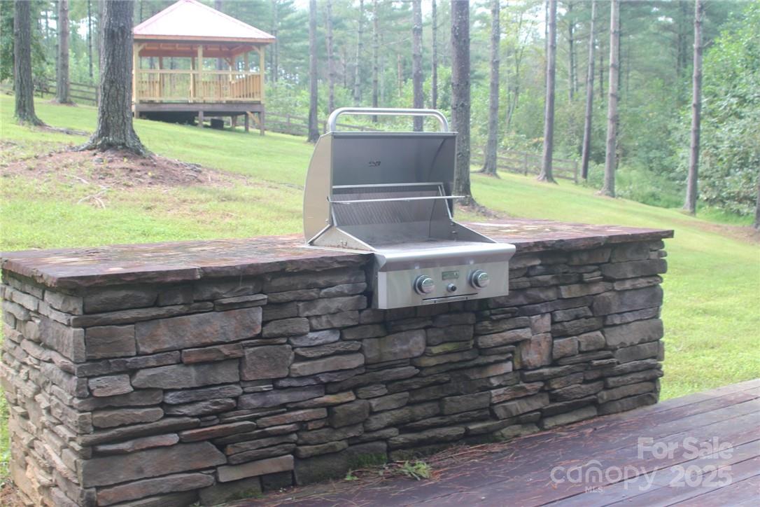 1168 Lakeside Way NW Valdese NC 28690