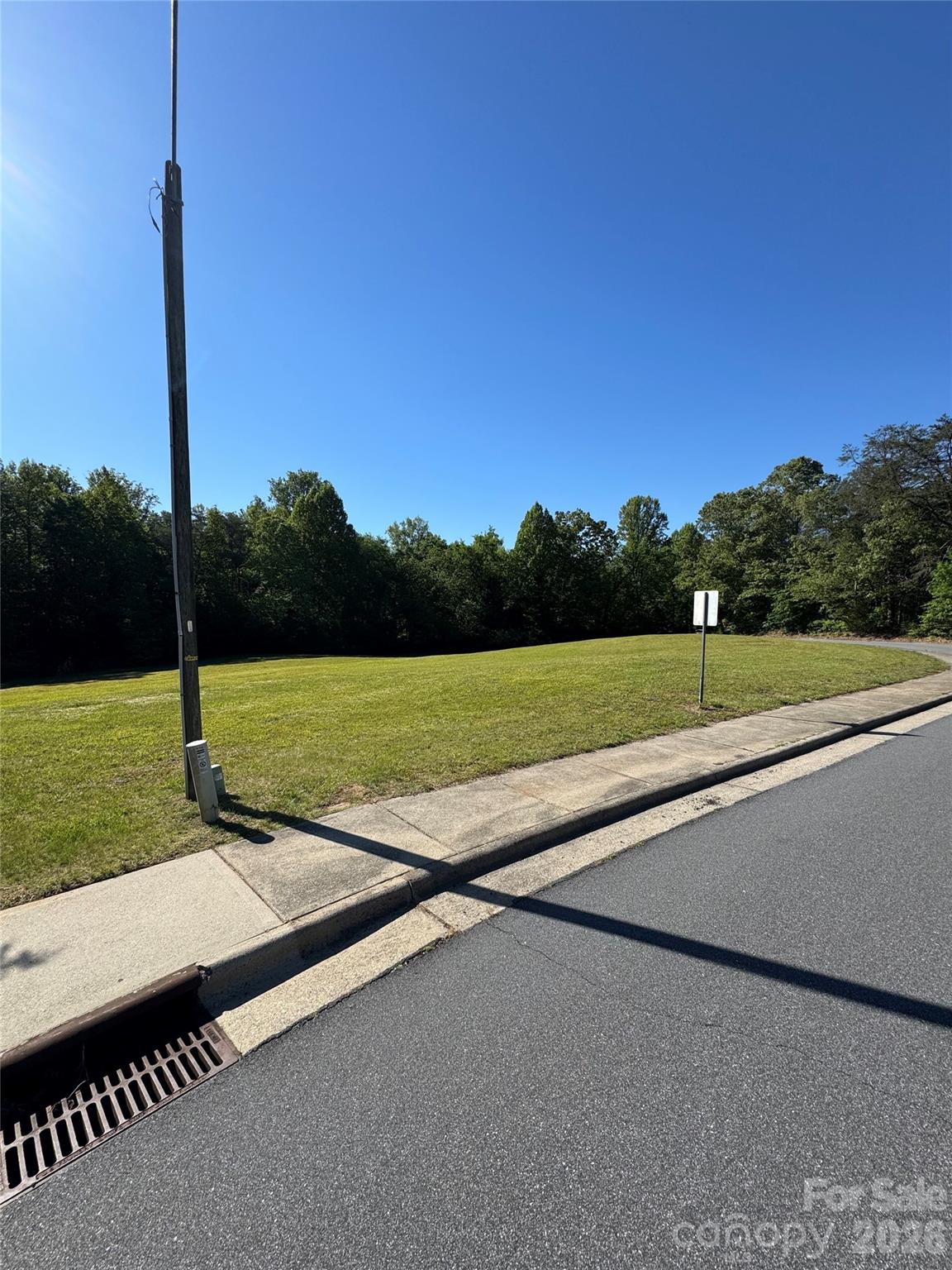 902 Barrington Drive NE Lenoir NC 28645