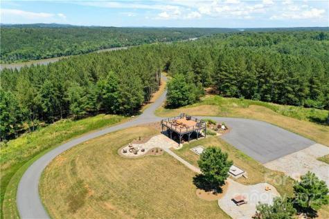 214 W Settings Boulevard NW Valdese NC 28690