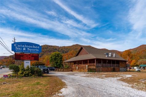 600 Sophie Road Maggie Valley NC 28751