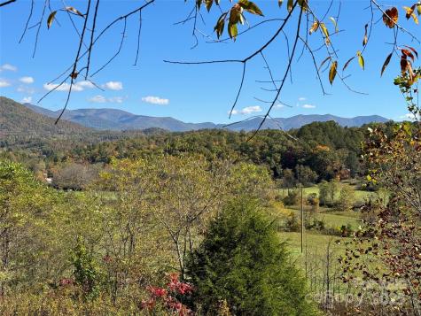 4136 Rose Creek Road Franklin NC 28734