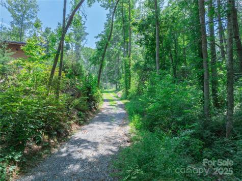 52 Trail Top Drive Asheville NC 28805