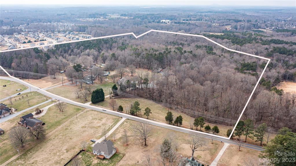 6412, 6512 & 6520 Gilead Road Huntersville NC 28078